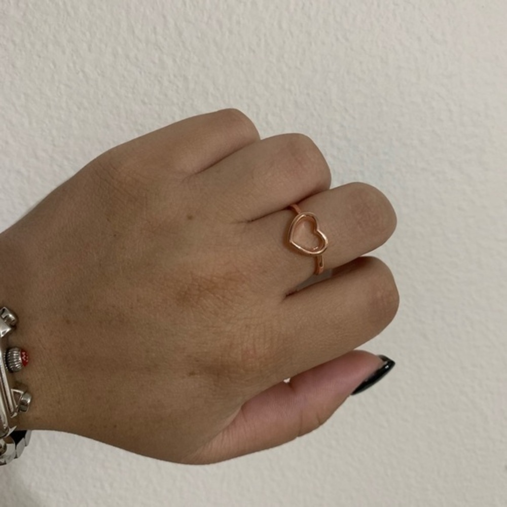 3/$30 ❤️ Rose Gold Heart Pendant Ring